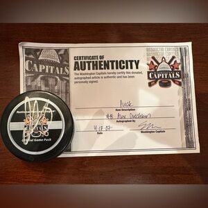 Washington Capitals Autographed Hockey Puck